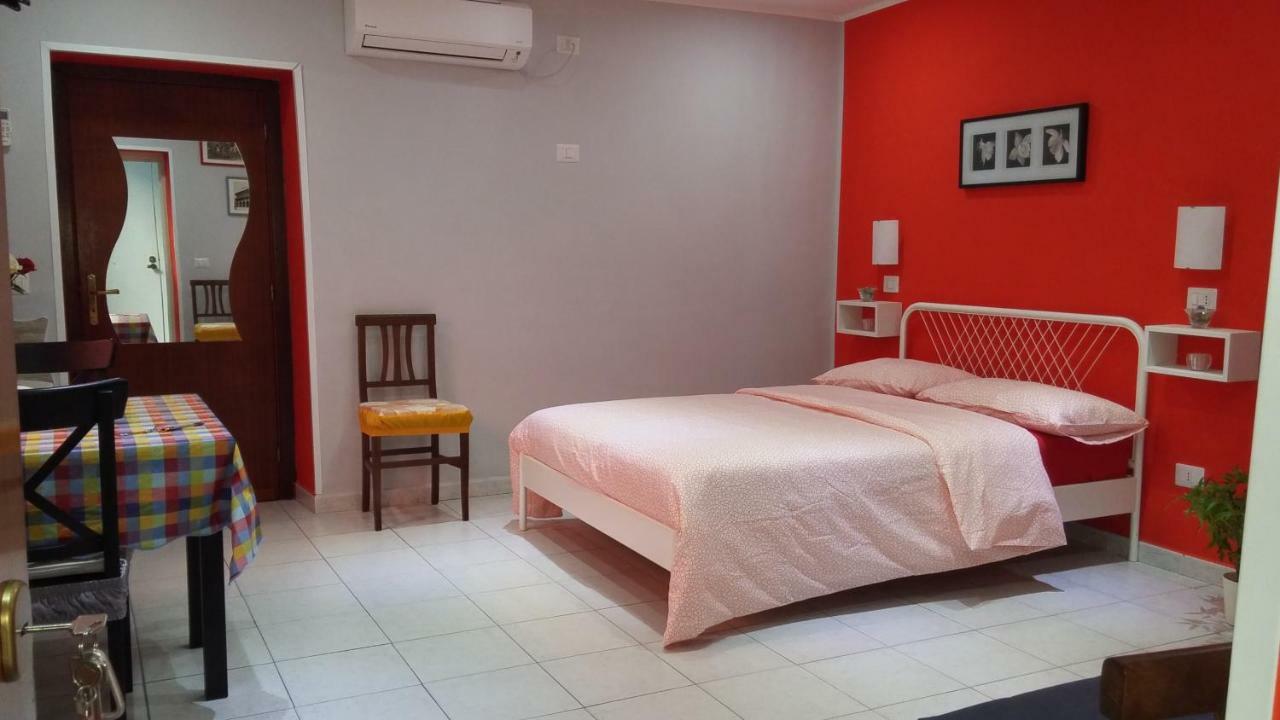 Magic Napoli Red Apartment Luaran gambar